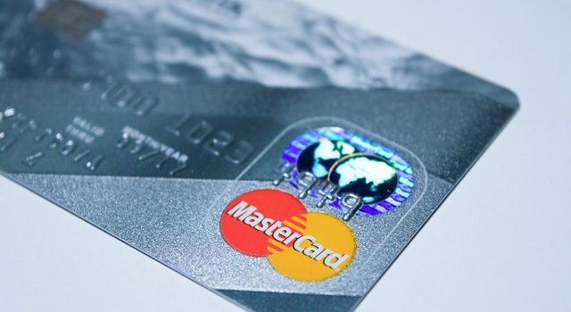 Une carte Mastercard